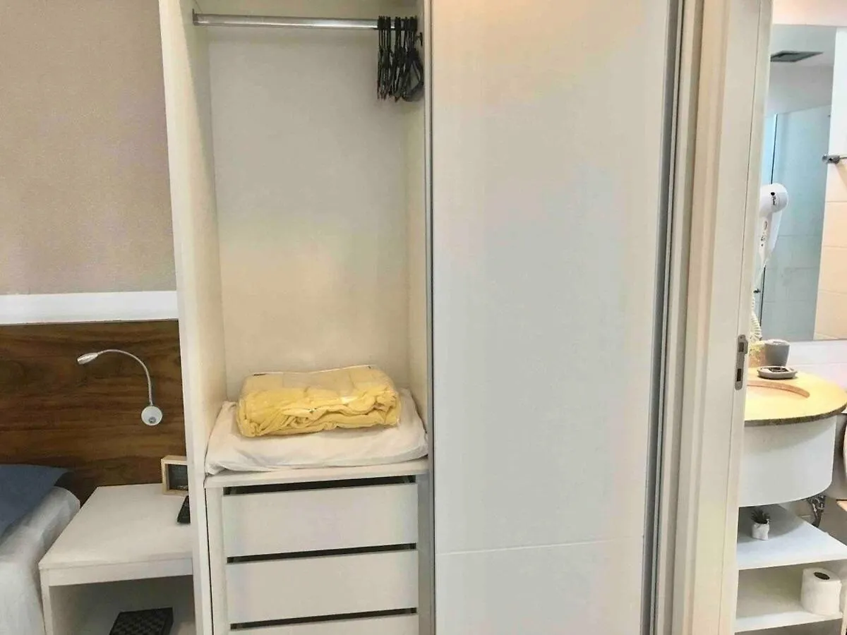 V510 Maravilhoso Flat Em Brasilia Otima Localizacao Apartment 0*,  Brazil